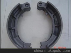 独特工艺生产刹车蹄片铸件